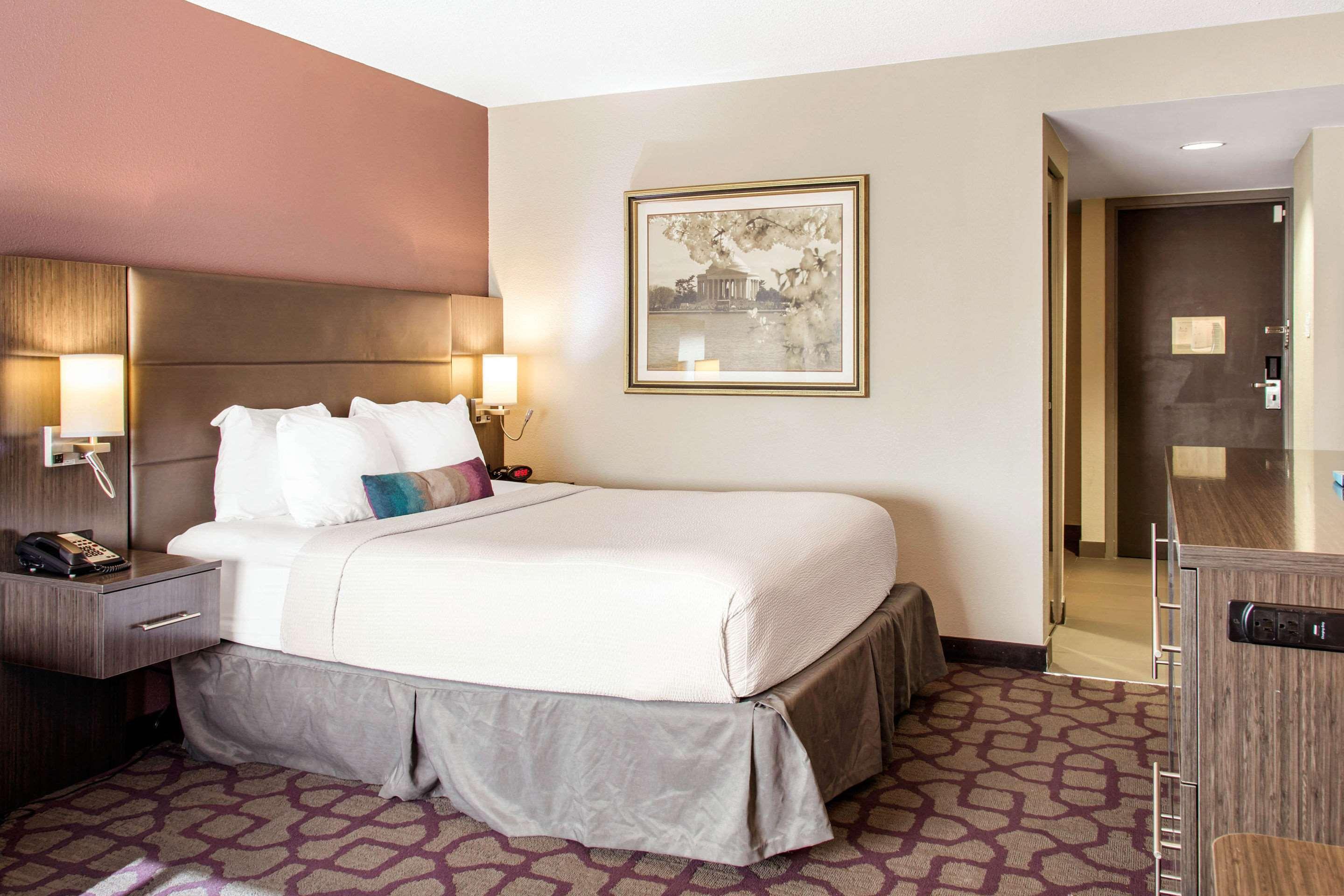 Comfort Largo-washington Dc East 2*